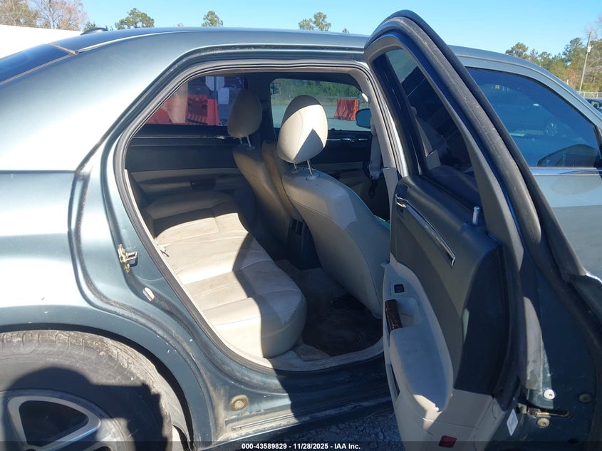 2006 Chrysler 300 Touring VIN: 2C3LA53G46H112342 Lot: 43589829