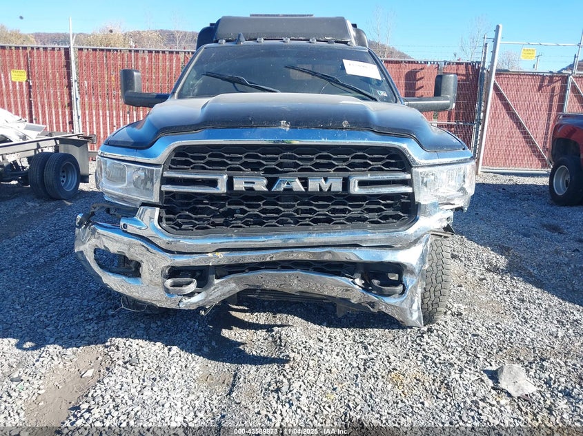 2022 Ram 3500 Chassis Tradesman/Slt VIN: 3C7WRTBL6NG237221 Lot: 43589873