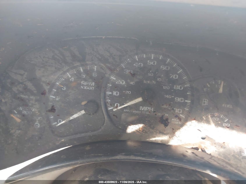 2002 GMC Sierra 2500Hd Sl VIN: 1GTHK23192F205488 Lot: 43589923