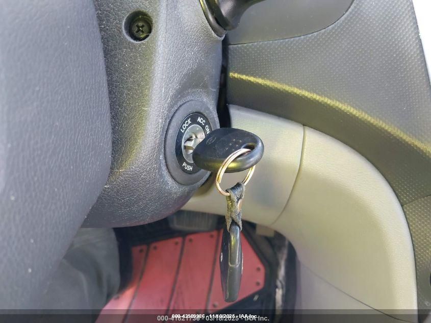 2014 Hyundai Accent Gls VIN: KMHCU4AE8EU711928 Lot: 43589986