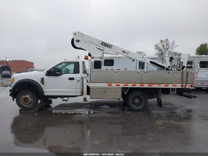 2017 Ford F-550 Chassis Xl VIN: 1FDUF5HY1HEB23002 Lot: 43590162