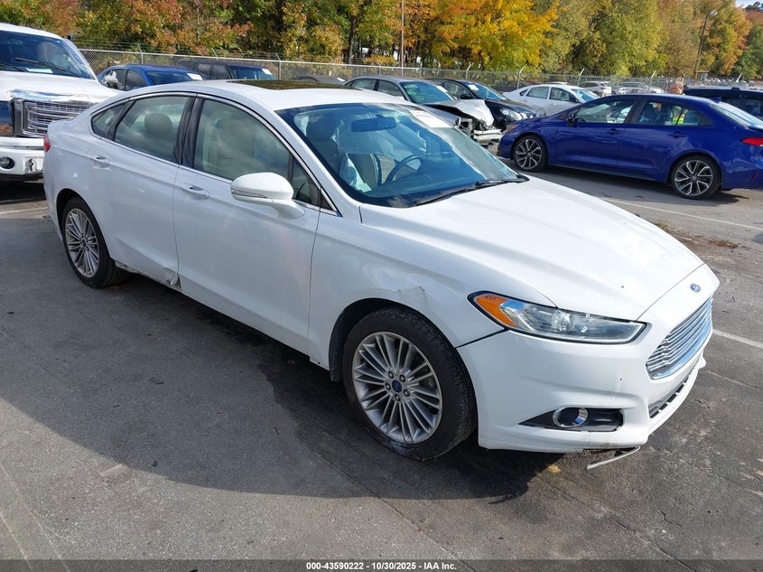 FORD FUSION SE