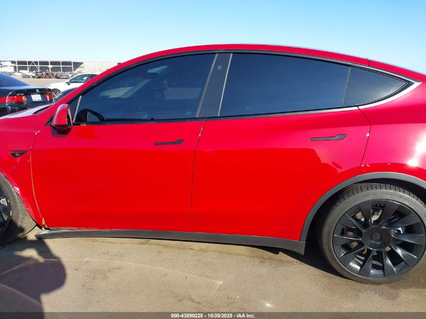 2023 Tesla Model Y Awd/Long Range Dual Motor All-Wheel Drive VIN: 7SAYGDEE1PF668687 Lot: 43590228