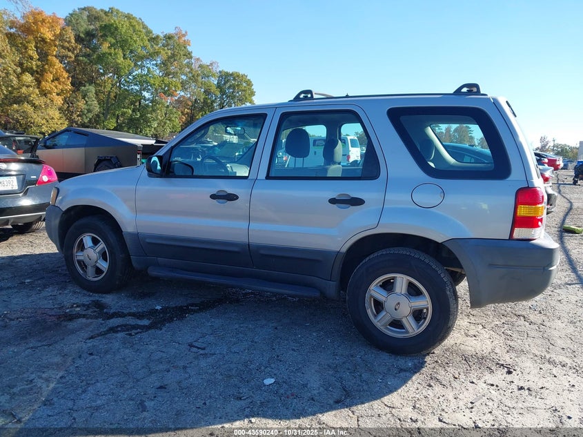 2003 Ford Escape Xls VIN: 1FMYU02133KA26299 Lot: 43590240