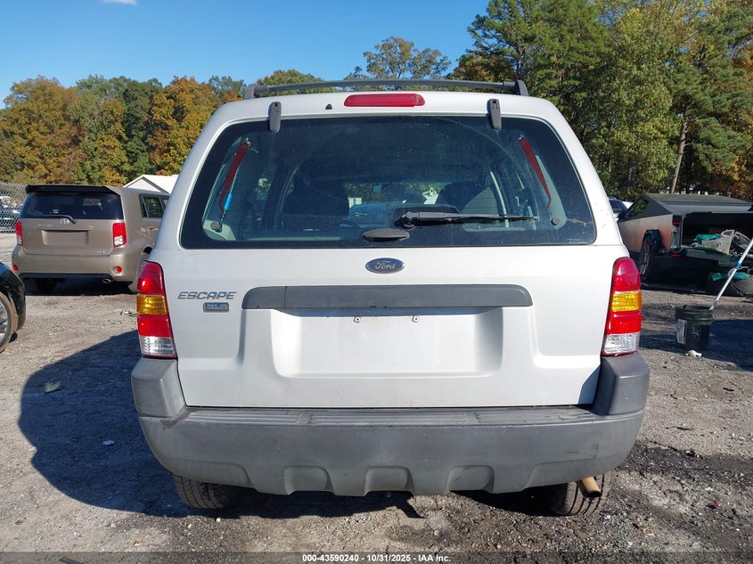 2003 Ford Escape Xls VIN: 1FMYU02133KA26299 Lot: 43590240