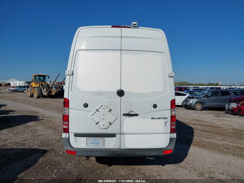 2014 Mercedes-Benz Sprinter 2500 High Roof VIN: WD3PE8DE9E5830453 Lot: 43590241