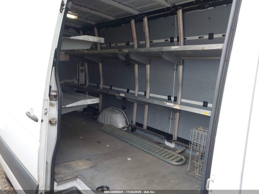 2014 Mercedes-Benz Sprinter 2500 High Roof VIN: WD3PE8DE9E5830453 Lot: 43590241