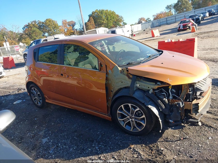 2018 CHEVROLET SONIC LT AUTO 1G1JD6SHXJ4120518