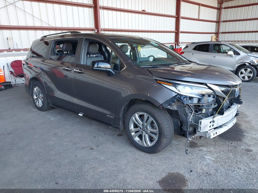 2021 TOYOTA SIENNA XSE - 5TDDSKFC9MS003216