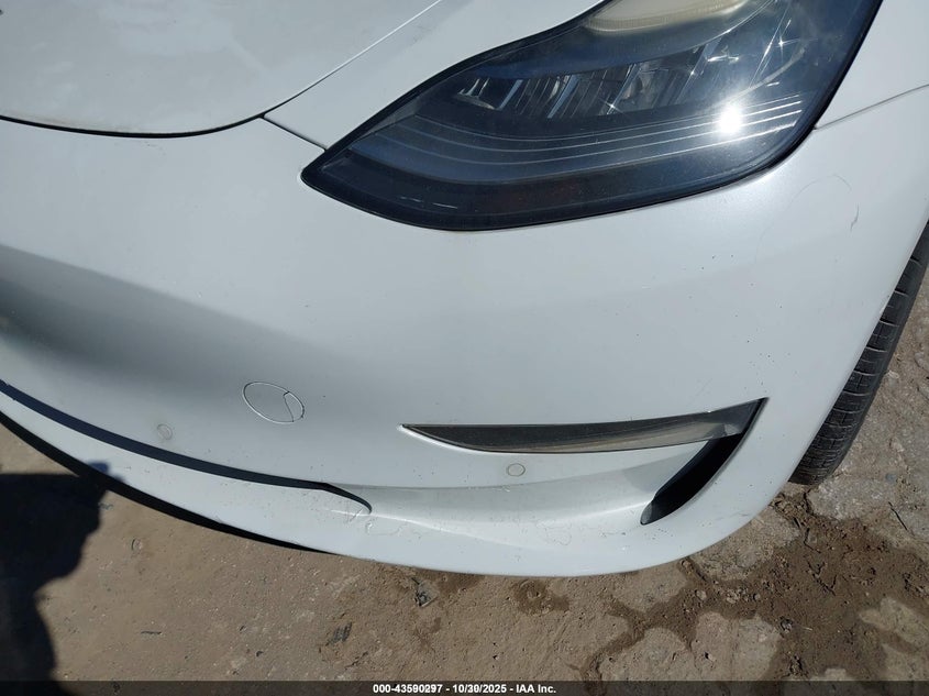 2018 Tesla Model 3 Long Range/Mid Range VIN: 5YJ3E1EA7JF007536 Lot: 43590297