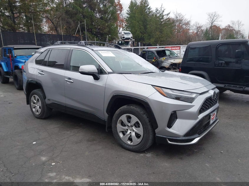 TOYOTA RAV4 HYBRID SE