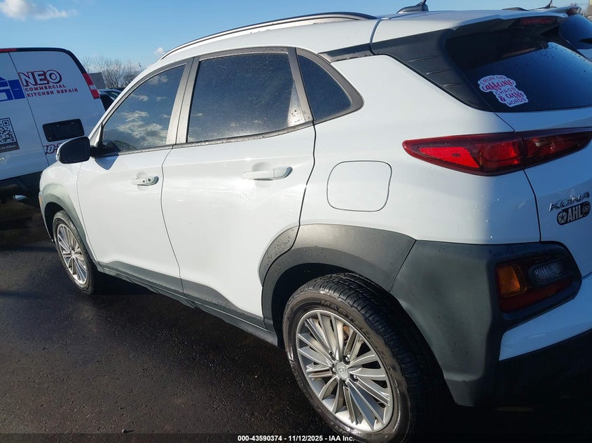 2020 HYUNDAI KONA SEL KM8K22AA1LU557952