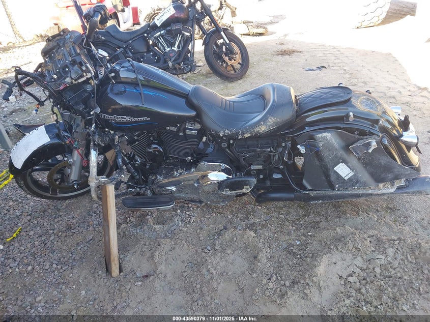 2018 Harley-Davidson Flhx Street Glide VIN: 1HD1KBC17JB629483 Lot: 43590379