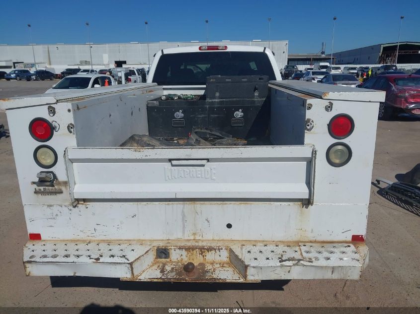 2007 Chevrolet Silverado 3500 Classic Work Truck VIN: 1GCHK39D07E180744 Lot: 43590394