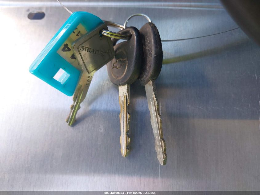 2007 Chevrolet Silverado 3500 Classic Work Truck VIN: 1GCHK39D07E180744 Lot: 43590394