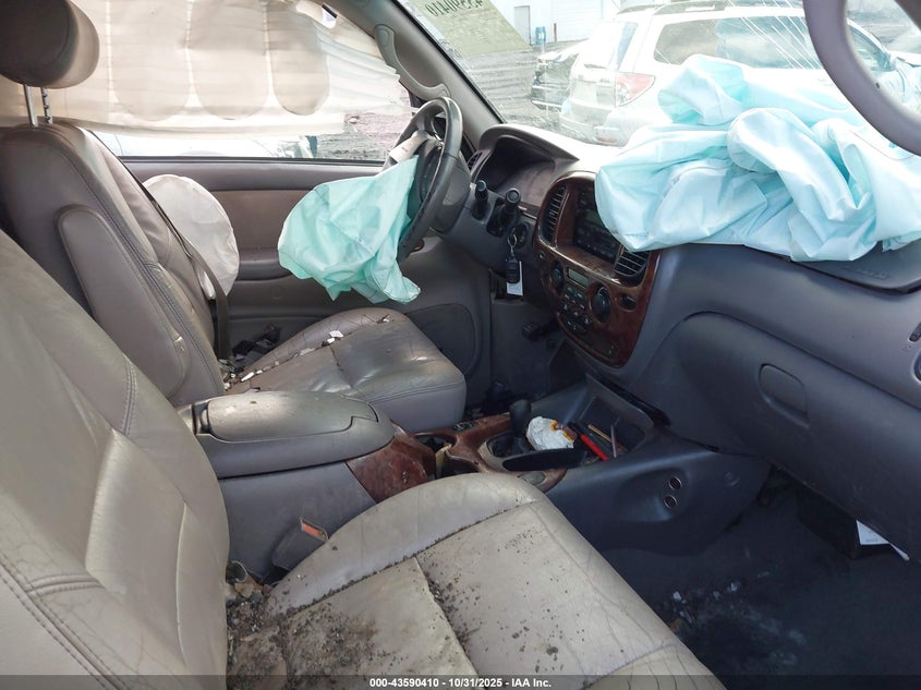 2004 Toyota Sequoia Sr5 V8