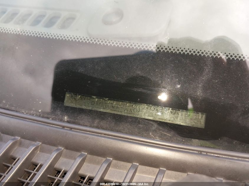 2004 Toyota Sequoia Sr5 V8 VIN: 5TDBT44A24S231317 Lot: 43590410