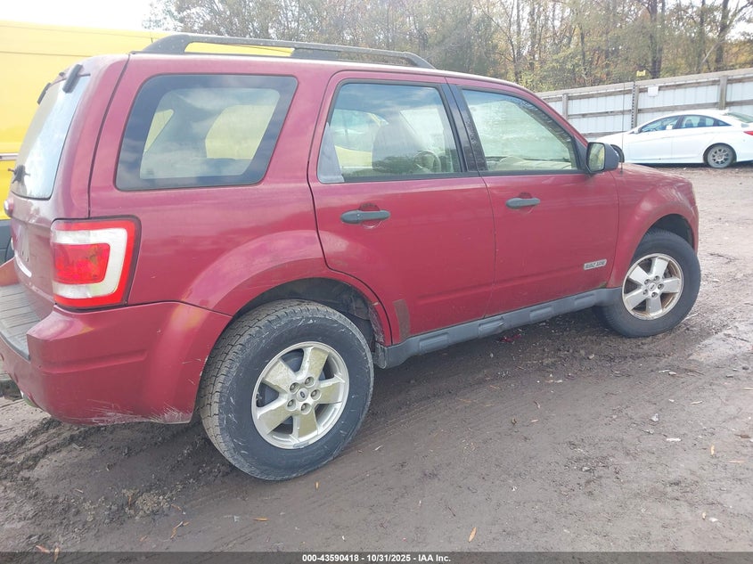 1FMCU02Z88KB59759 2008 FORD ESCAPE photo no. 4