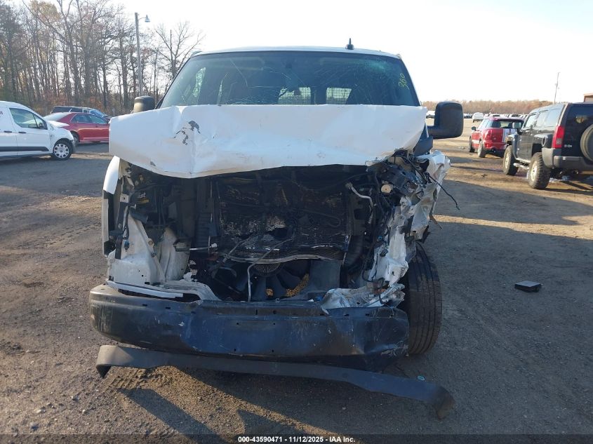 2018 Chevrolet Express 2500 Work Van VIN: 1GCWGAFG1J1164062 Lot: 43590471