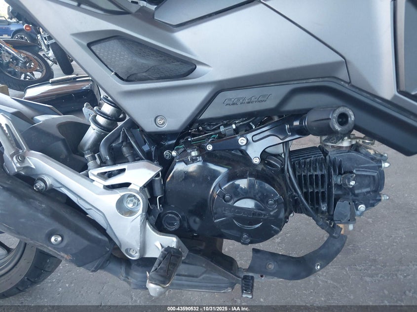 MLHJC7513J5005250 2018 HONDA GROM photo no. 8