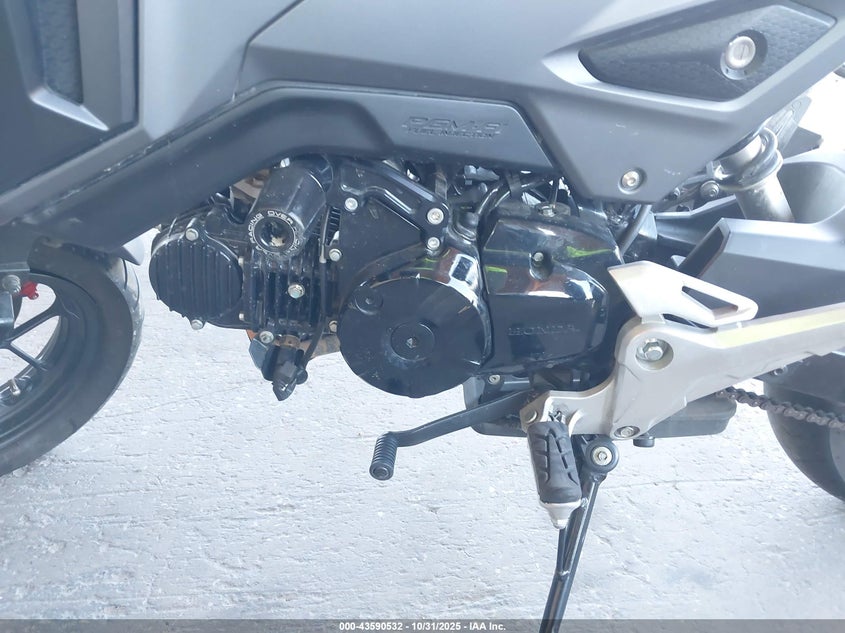MLHJC7513J5005250 2018 HONDA GROM photo no. 9
