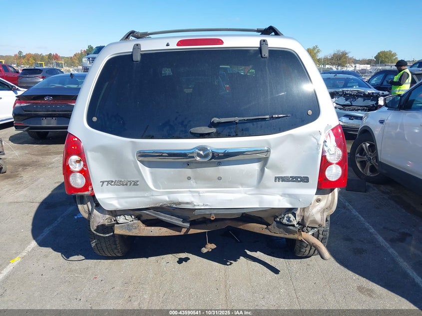 2005 Mazda Tribute I VIN: 4F2YZ92Z75KM01601 Lot: 43590541
