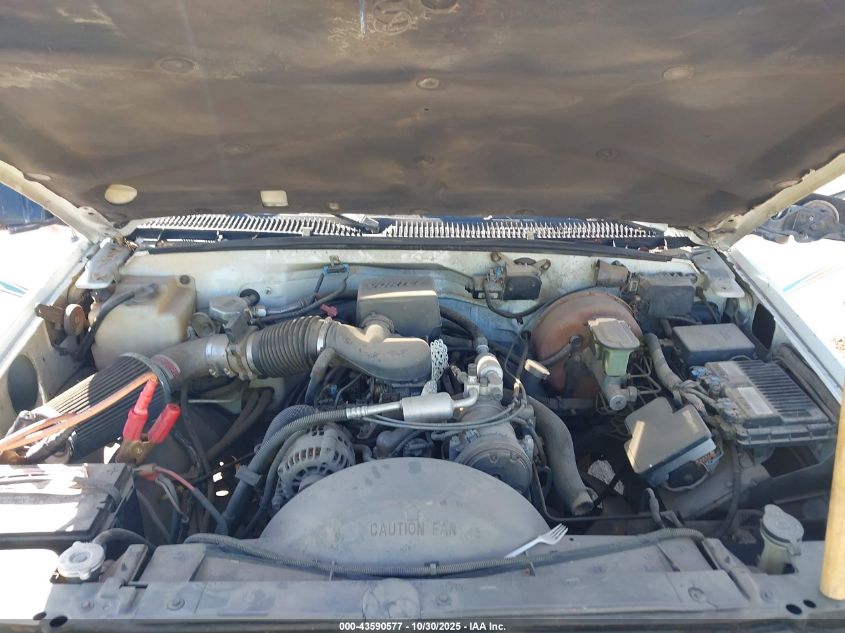 1997 Chevrolet C1500 Fleetside VIN: 2GCEC19R7V1207601 Lot: 43590577