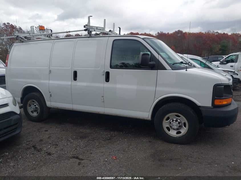 2015 Chevrolet Express 2500 Work Van VIN: 1GCWGFCF8F1169226 Lot: 43590597