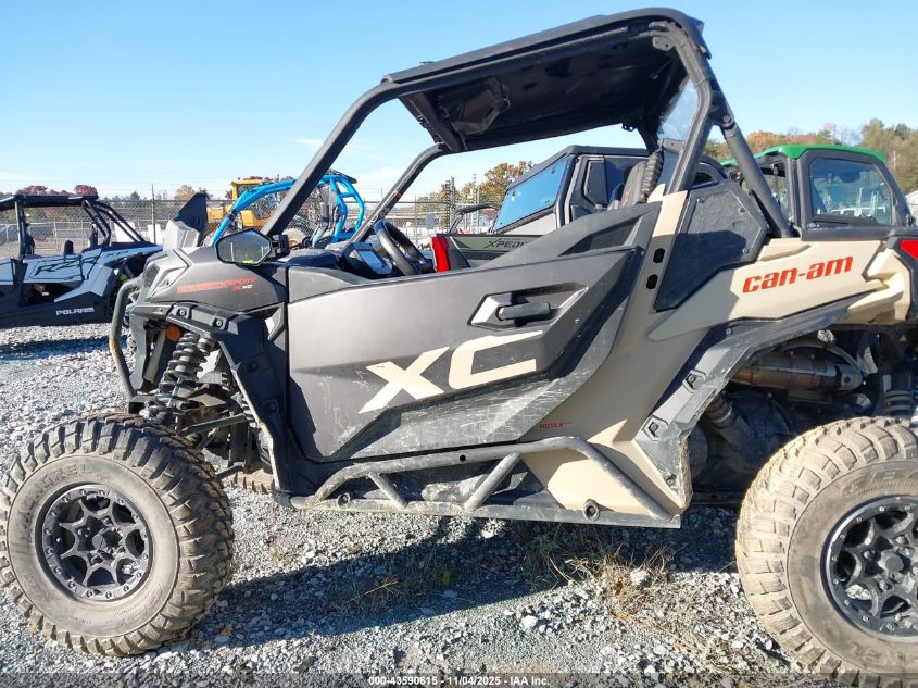 2021 Can-Am Maverick Sport X Xc 1000R VIN: 3JB1VAX43MK000693 Lot: 43590615