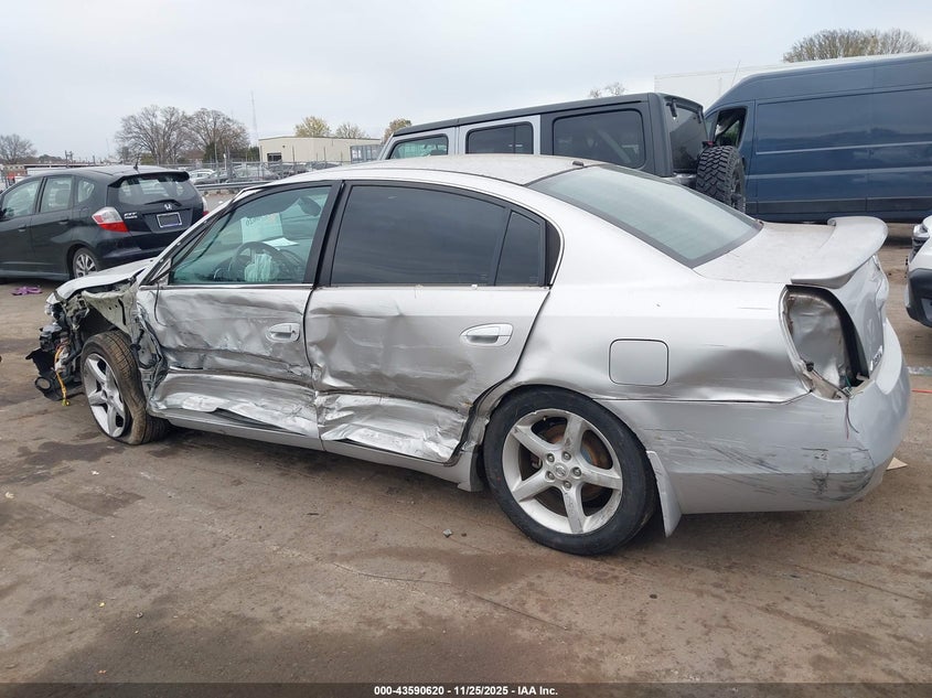 2005 Nissan Altima 3.5 Se VIN: 1N4BL11D45N420769 Lot: 43590620