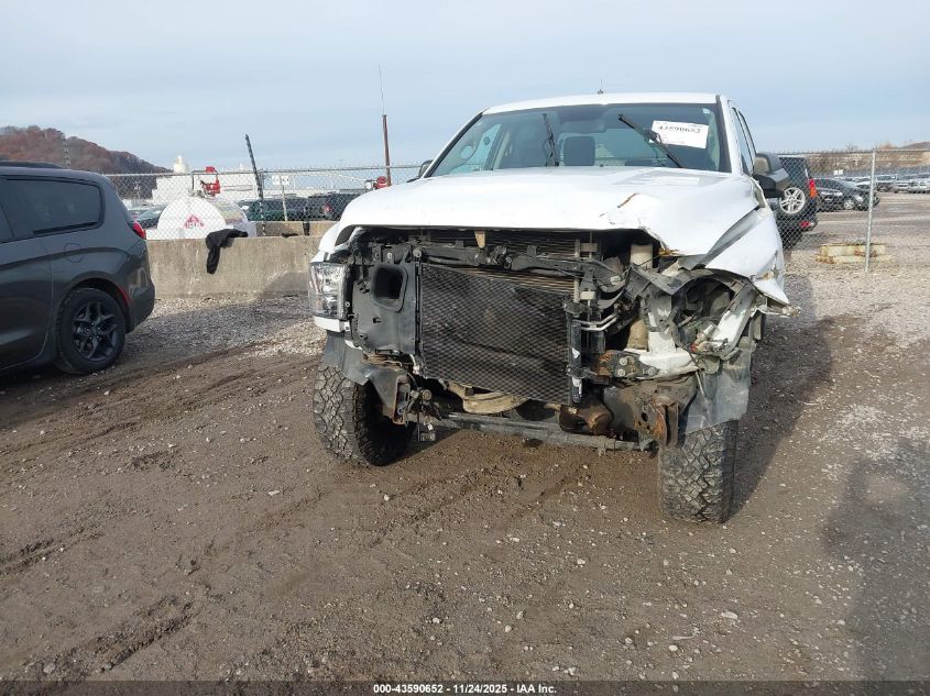 2015 Ram 3500 Tradesman VIN: 3C63R3CL4FG677588 Lot: 43590652