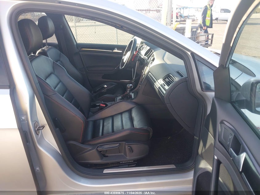 2016 VOLKSWAGEN GOLF GTI SE - 3VW4T7AU0GM045883