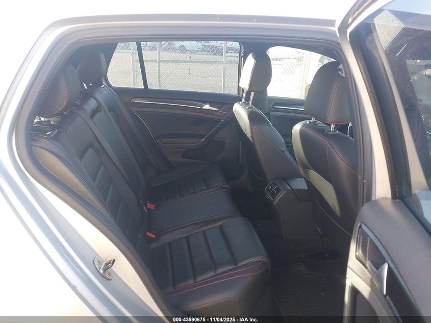 2016 VOLKSWAGEN GOLF GTI SE - 3VW4T7AU0GM045883