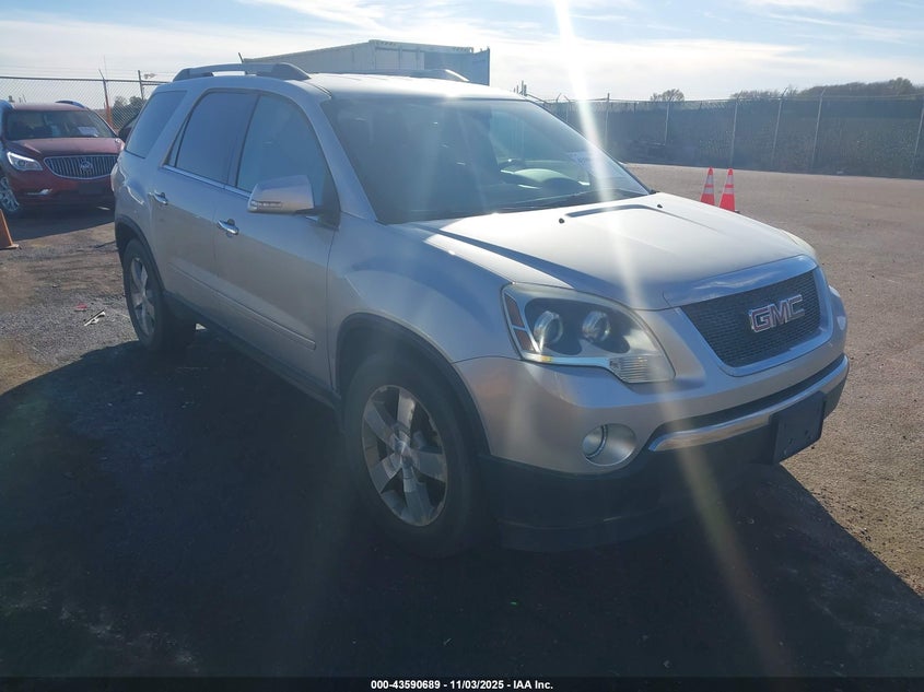 GMC ACADIA SLT-1