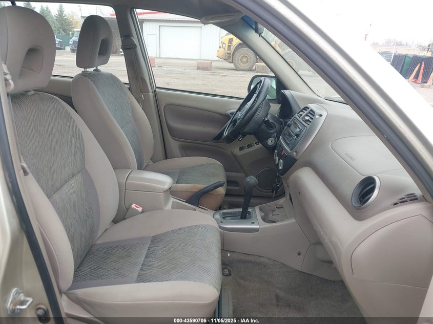 JTEHH20V336096108 2003 TOYOTA RAV 4 photo no. 5
