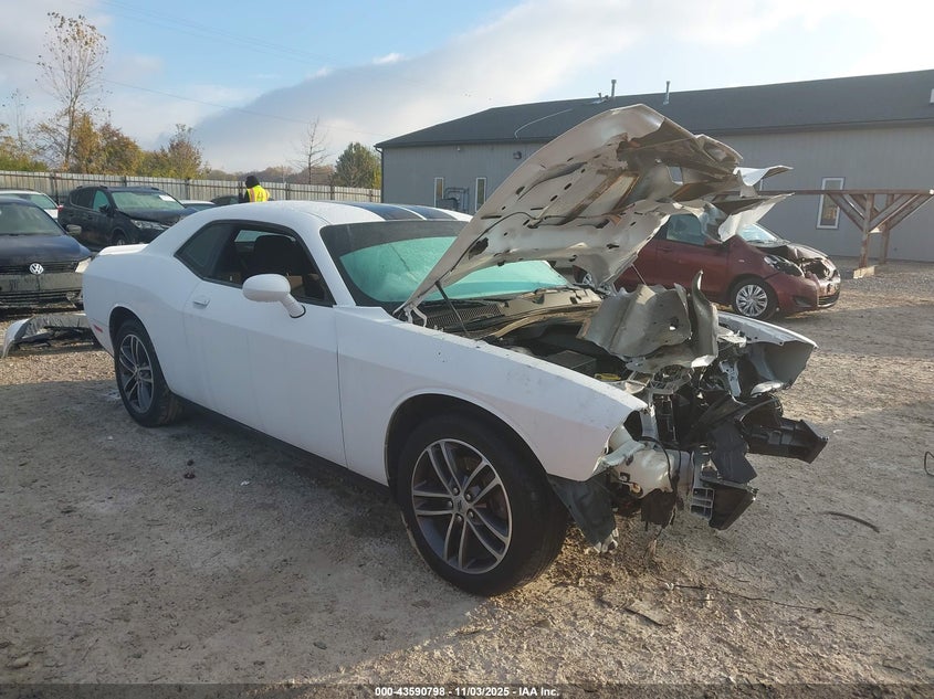 DODGE CHALLENGER SXT AWD