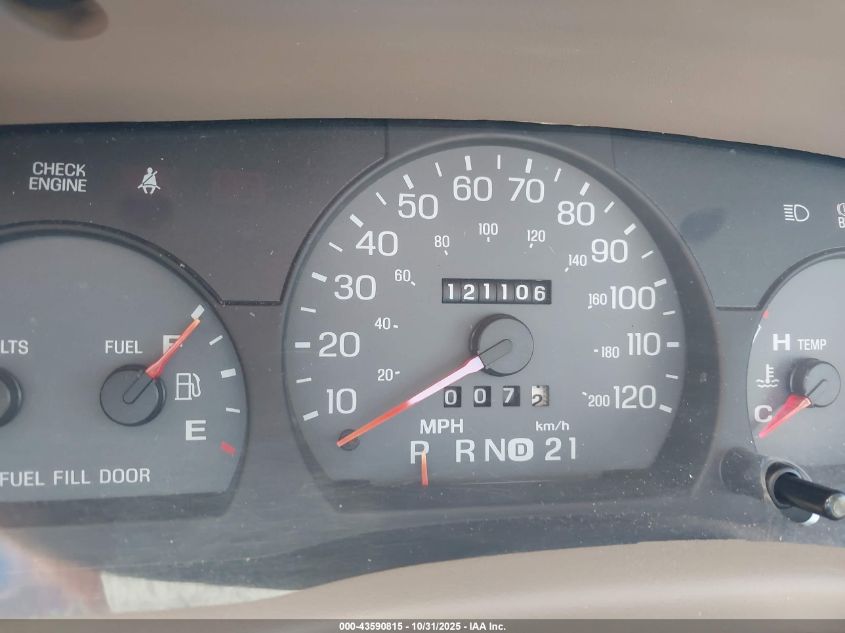 2005 Mercury Grand Marquis Ls/Lse VIN: 2MEFM75W65X618502 Lot: 43590815