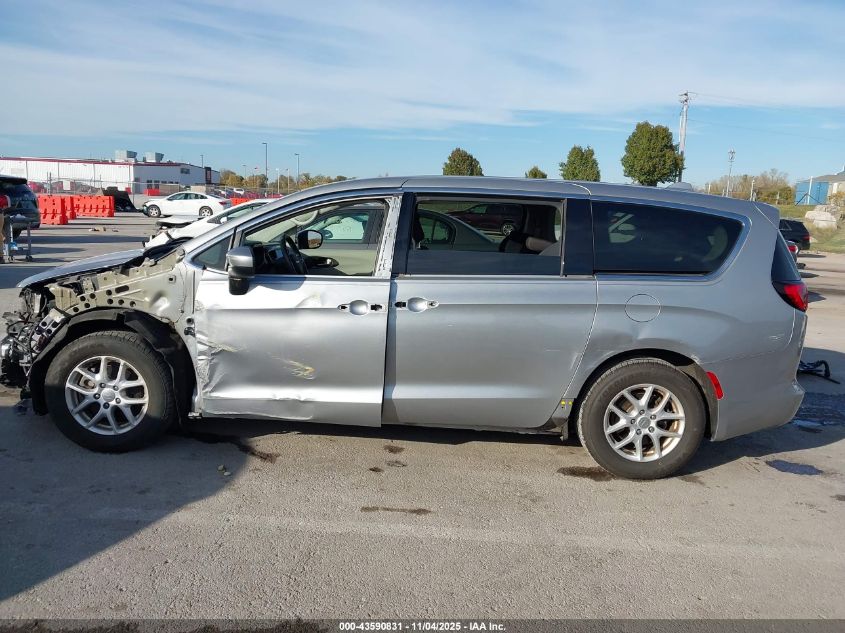 2018 Chrysler Pacifica Touring VIN: 2C4RC1DG7JR173906 Lot: 43590831
