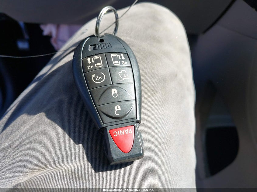 2019 Dodge Grand Caravan Sxt VIN: 2C4RDGCGXKR600157 Lot: 43590855