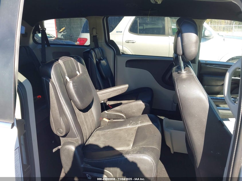 2019 Dodge Grand Caravan Sxt VIN: 2C4RDGCGXKR600157 Lot: 43590855