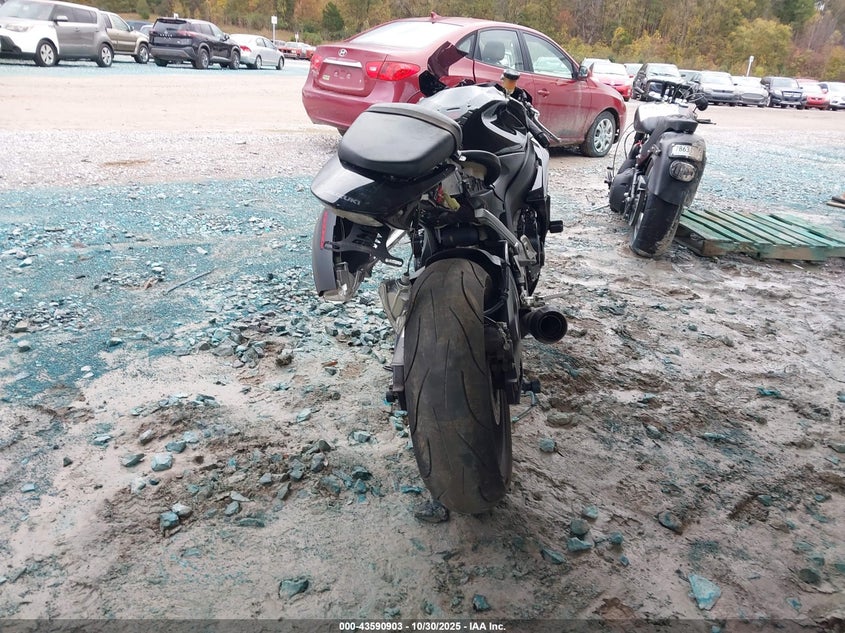 2007 Suzuki Gsx-R600 VIN: JS1GN7DA872109228 Lot: 43590903