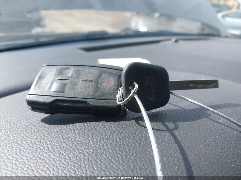 2015 CHEVROLET SILVERADO 1500 1LT 1GCVKREH5FZ371615