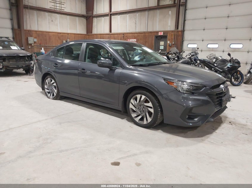 2024 SUBARU LEGACY LIMITED - 4S3BWAN67R3020526