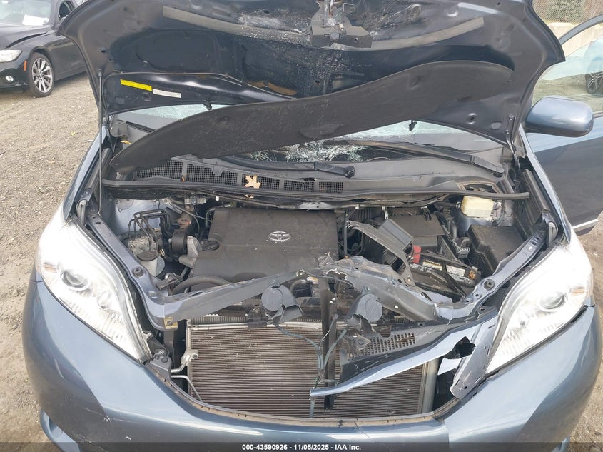 2016 TOYOTA SIENNA LE 7 PASSENGER 5TDJK3DC4GS136708