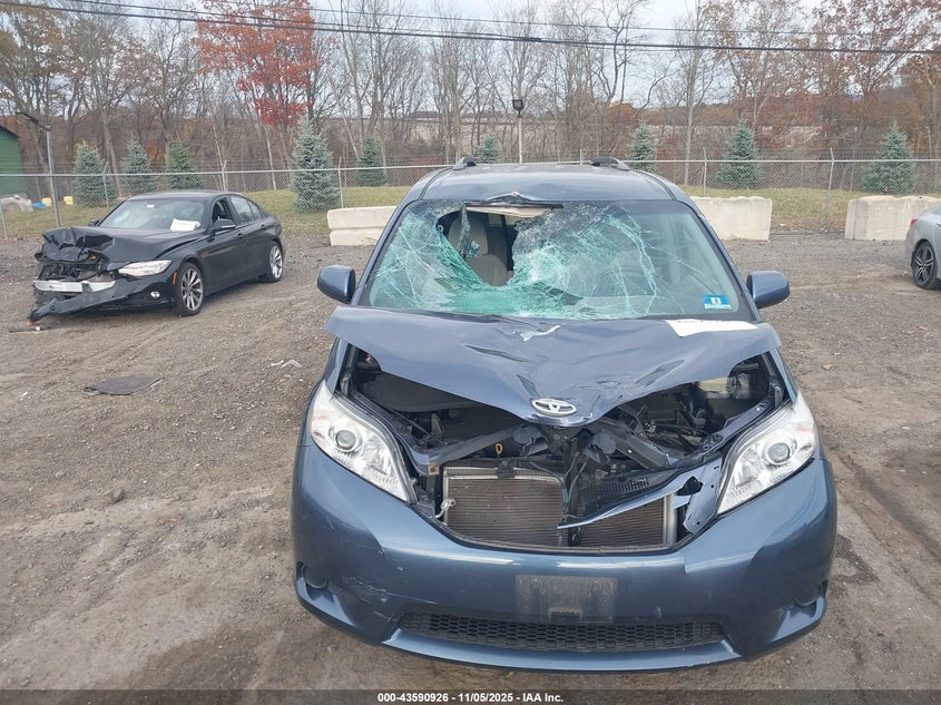 2016 TOYOTA SIENNA LE 7 PASSENGER 5TDJK3DC4GS136708