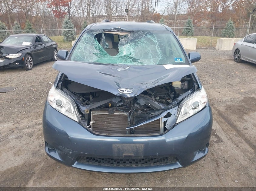 2016 TOYOTA SIENNA LE 7 PASSENGER 5TDJK3DC4GS136708