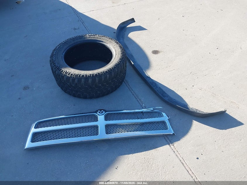 2001 Dodge Ram 1500 St VIN: 3B7HC13Z71G242310 Lot: 43590970