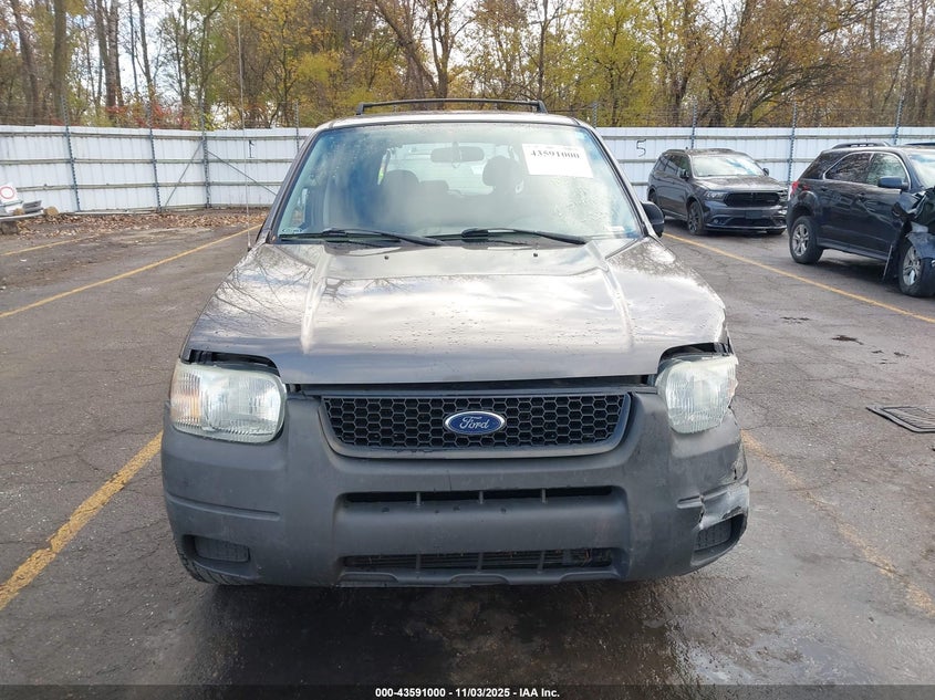 2004 Ford Escape Xls VIN: 1FMYU92154KB88201 Lot: 43591000