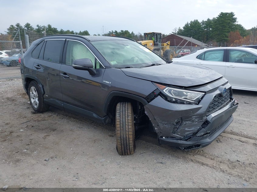 2021 TOYOTA RAV4 HYBRID XLE - JTMRWRFV8MD126358