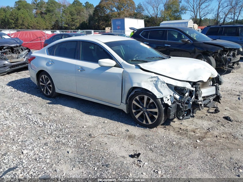 NISSAN ALTIMA 2.5 SR